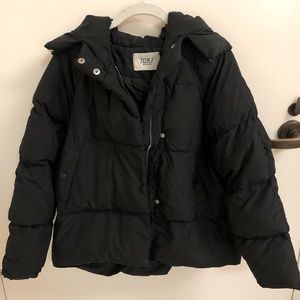 Black puff jacket